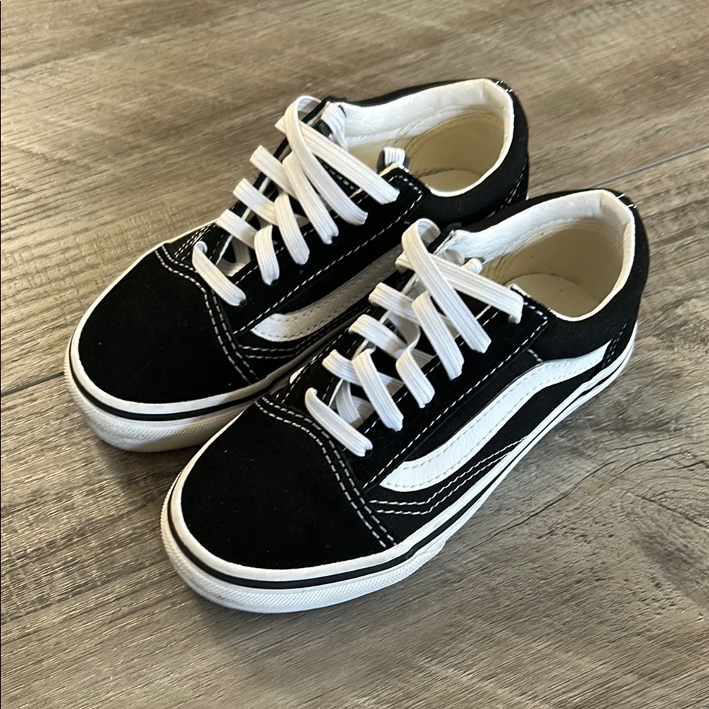 Kids Vans Black and White Sneakers